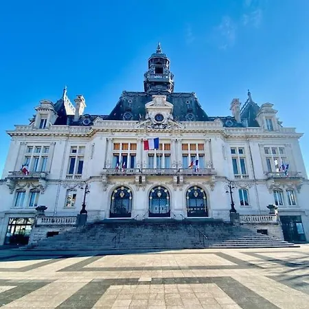 Nouveau : Hyper Centre De T1 Bis Appartement *
